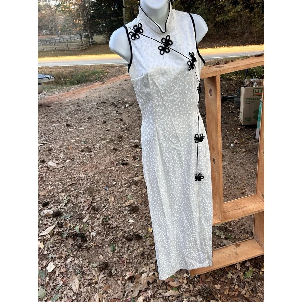 White Vintage Dress Sabora Medium Floor Length‎